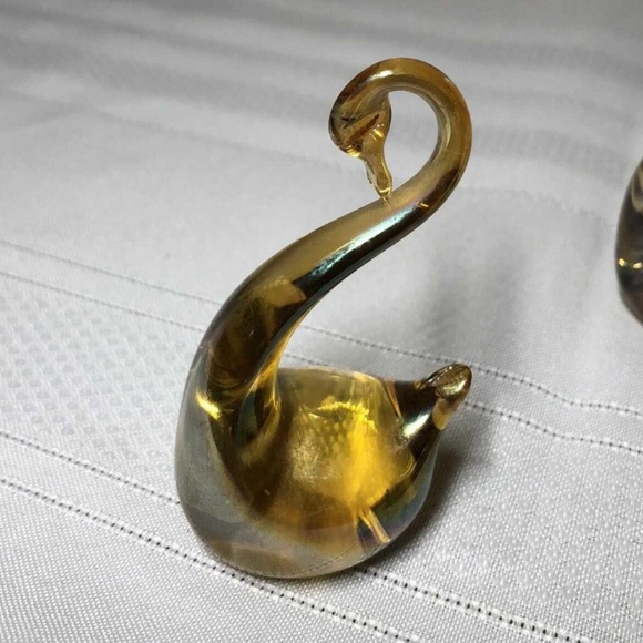 Glass Swans.  hand blown glass.  vintage. glass art. collectible. MCM - Picture 2 of 5